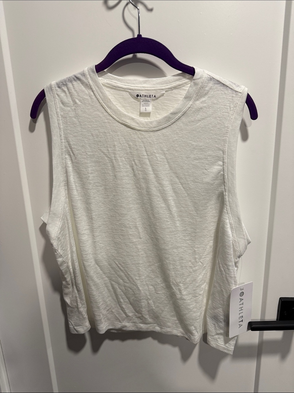Athleta White Sleeveless Breezy Muscle Tank NWT Size Large
